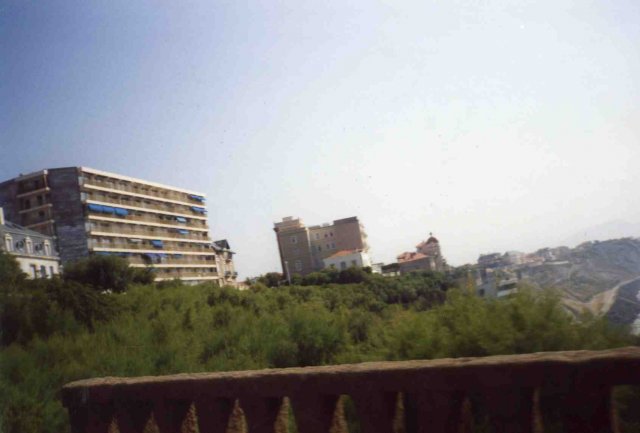 ZU